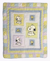 Lambs & Ivy Snoopy and Family Comforter