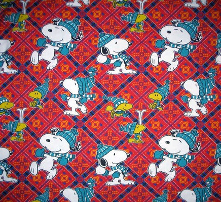 Vintage Peanuts Gang Flannel Fitted Sheet - Winter Fun - snoopn4pnuts.com