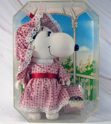 Belle Vintage Rubber Doll and Pillow With Acrylic Display Case - snoopn4pnuts.com