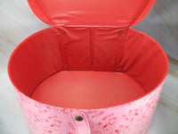 Snoopy and Belle Vintage Hat Box Doll Clothes Case - snoopn4pnuts.com