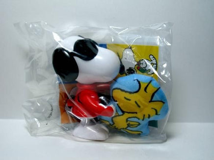 2008 Burger King Toy - Snoopy Joe Cool Hugs Woodstock Pillow