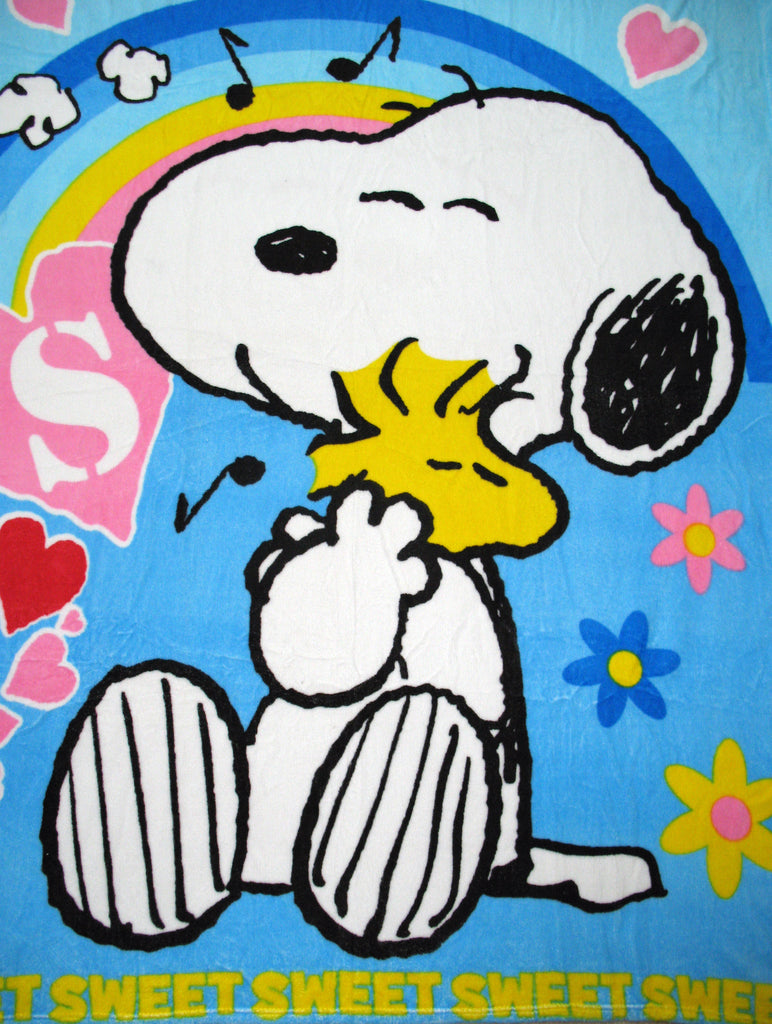 Snoopy Plush Blanket - SWEET