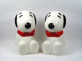 Benjamin & Medwin Snoopy Salt And Pepper Shakers (No Box)