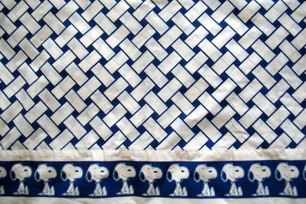 Vintage Snoopy Pillow Case - Basket Weave