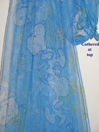 Peanuts Bed Canopy - Feel Like Royalty! - snoopn4pnuts.com