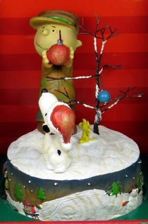 Charlie Brown Tree Musical Figurine