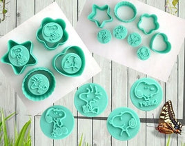 Snoopy and Woodstock Cookie Cutter and Stamp Set - snoopn4pnuts.com