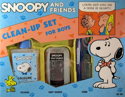 Snoopy And Friends 3-Piece Clean-Up Set For Boys (Soap, Cologne, And Comb)