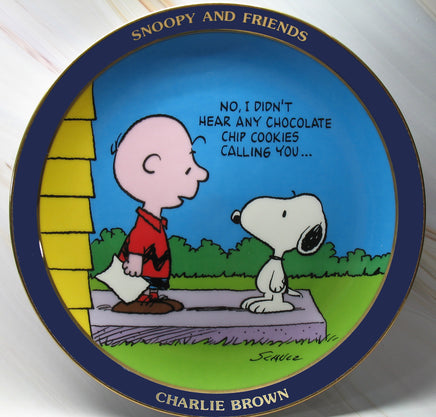 Danbury Mint Limited - Edition Porcelain Plate With Gold Plating - snoopn4pnuts.com