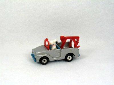Snoopy Diecast Tow Truck With Working Lift (Very Good Condition)