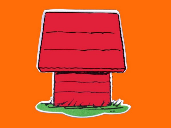 snoopy and house