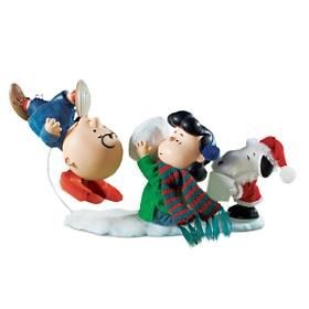 Dept. 56 "Naughty Or Nice" Football Scene Clothtique Figurine