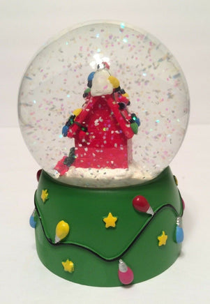 Dept. 56 "Getting Ready For Christmas" Snow Globe - snoopn4pnuts.com