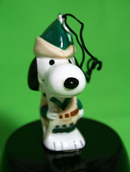 1975 Adventure Series Christmas Ornament - Snoopy Robin Hood - snoopn4pnuts.com