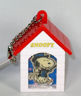 Snoopy Entertainer Pin In Doghouse Key Chain
