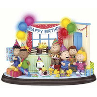 Danbury Mint Peanuts Lighted Birthday Party Sculpture
