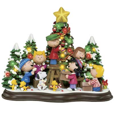 Danbury Mint Peanuts Lighted Christmas Tree Sculpture - snoopn4pnuts.com