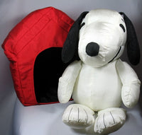 Snoopy and Doghouse 