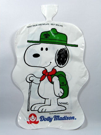 Dolly Madison Vintage Self-Sealing Air-Fill Balloon - Snoopy Beagle Scout (Air Fill - Not Helium)