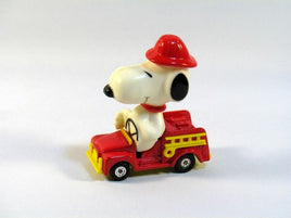 Snoopy Happy Die Cast Fire Truck With Oversized Figure