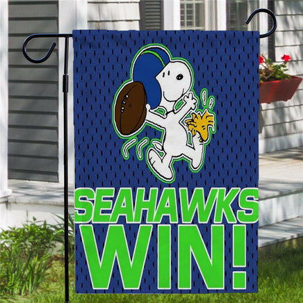 Peanuts Snoopy Double - Sided Flag - Seattle Seahawks Football - snoopn4pnuts.com
