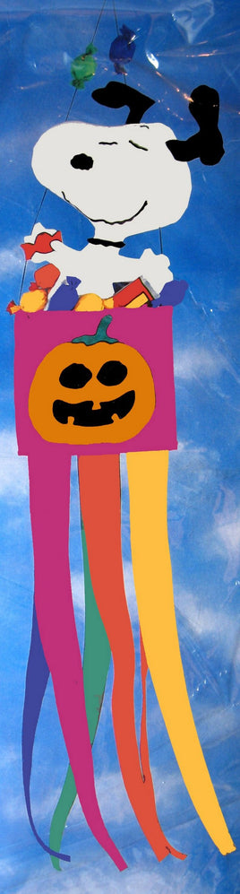 Trick Or Treat Snoopy Wind Sculpture