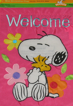 SNOOPY FLORAL WELCOME Flag - snoopn4pnuts.com