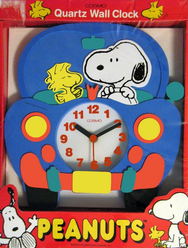 Snoopy's Car Quartz Foam Wall Clock