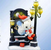 Square Enix Formation Arts Figurine: Snoopy Santa