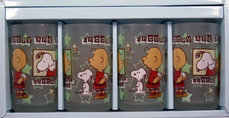 Snoopy and Friends Frosted Drinking Glass Set