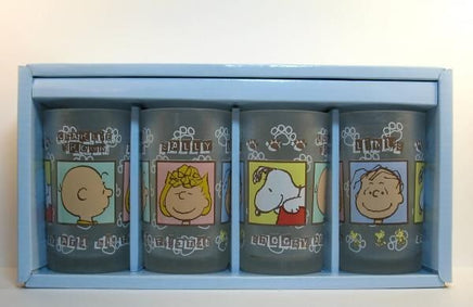 Peanuts Gang Frosted Glasses Set