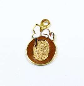 Snoopy Alphabet Cloisonne Charm - Gold "O"