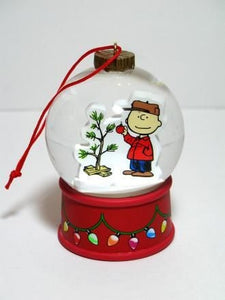 Charlie Brown By Christmas Tree Snow Globe Ornament