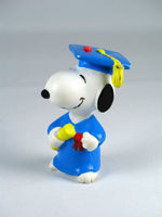 SNOOPY GRADUATE PVC (Can Also Be Used As A Pencil Topper)