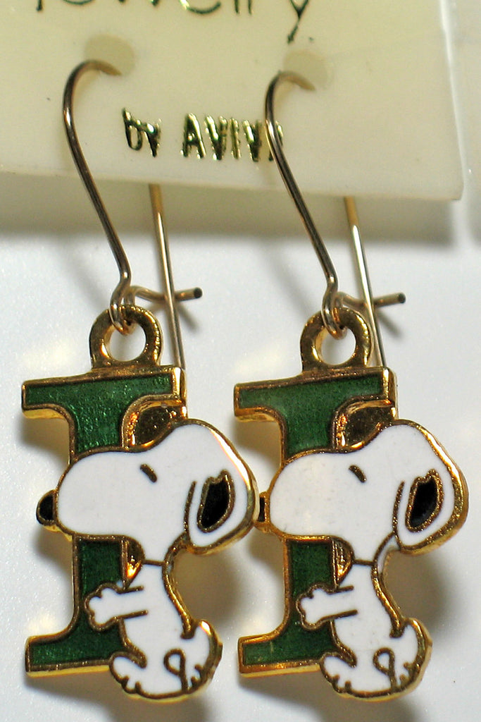 Snoopy Alphabet Cloisonne Latch Back Earrings - Green "I"