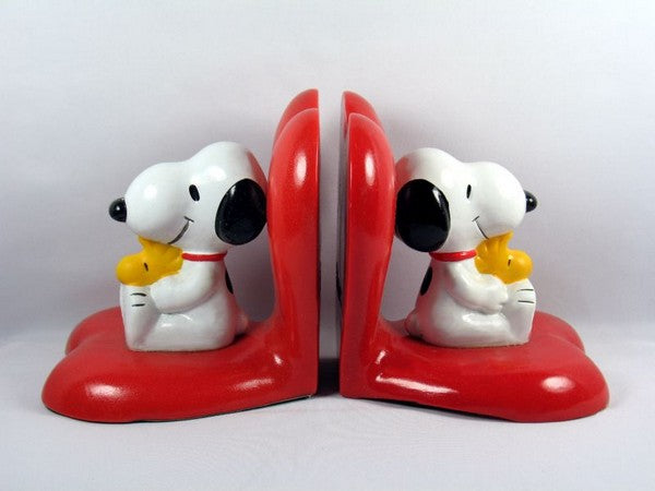 Snoopy and Woodstock on Hearts Bookends