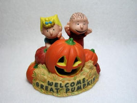 Hallmark Figurine:  The Great Pumpkin With Lights