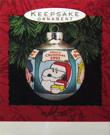 1993 Peanuts Glass Ball Christmas Ornament - "Merry Christmas" In 5 Languages - snoopn4pnuts.com