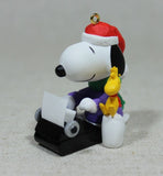 2002 Snoopy Literary Ace Christmas Ornament