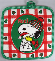 Snoopy Vintage Christmas Hot Pad / Pot Holder - NOEL