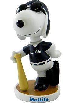 Met Life Snoopy Joe Cool Baseball Bobblehead