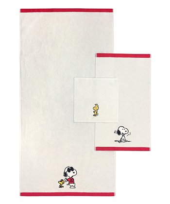 Snoopy Joe Cool Embroidered Bath Towel