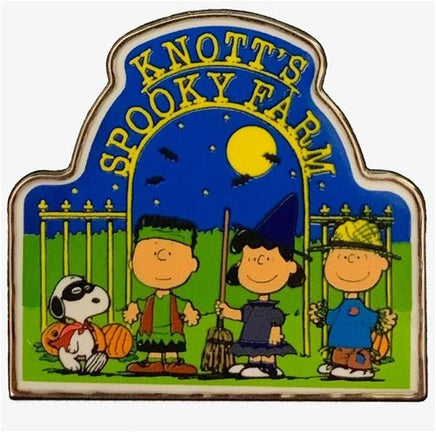 Knott's Enamel Pin - Peanuts Spooky Halloween - snoopn4pnuts.com