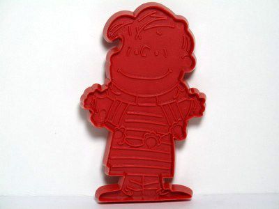 Linus - Red Cookie Cutter