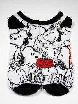 Men's Snoopy Matching No Show Socks - snoopn4pnuts.com