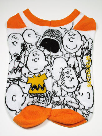 Men's Peanuts Gang Matching No Show Socks - Charlie Brown - snoopn4pnuts.com