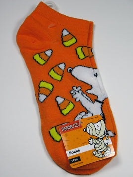Snoopy Matching No Show Halloween Socks - snoopn4pnuts.com