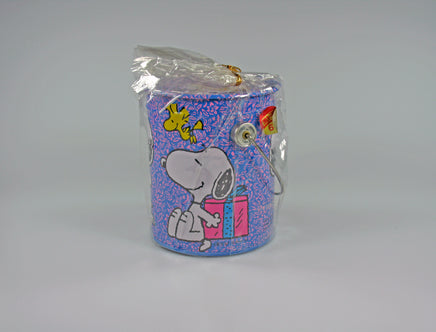 SNOOPY PAINT CAN TIN BANK - Favorite Beagle - snoopn4pnuts.com