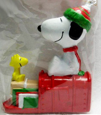 Adler Snoopy On Mailbox Ornament