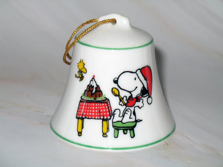 1977 Peanuts Porcelain Christmas Bell Ornament - Happy Holidays - snoopn4pnuts.com